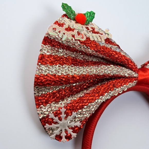 Minnie Mouse Merry Christmas Snow Flake - Picture 3 of 6